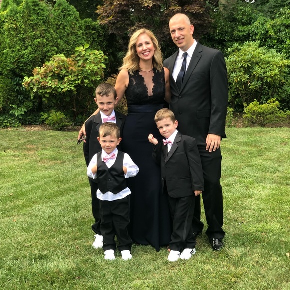 Meet your Posher, Michelle - Picture 2 of 4